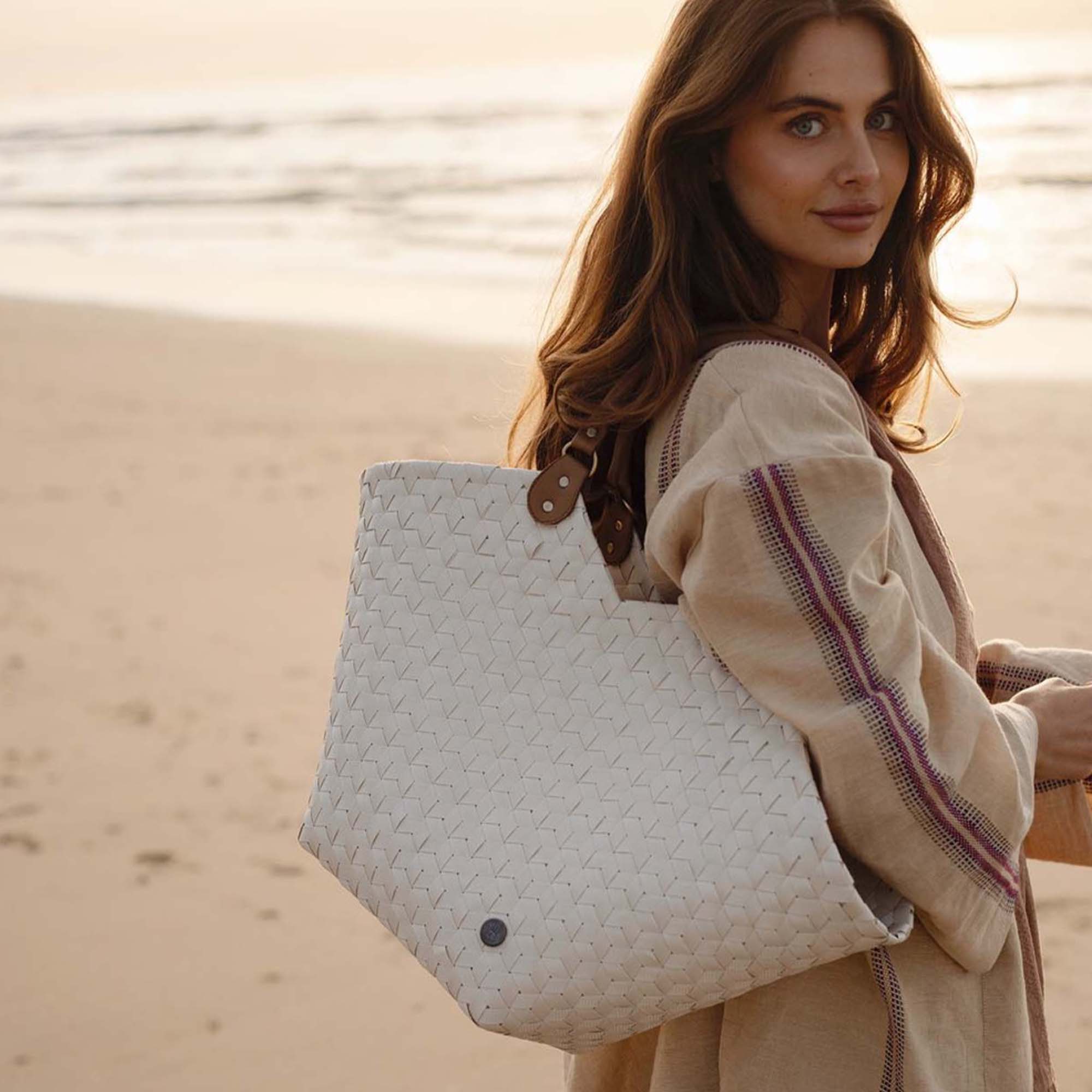 Handed By Veske Sweetheart Shopper