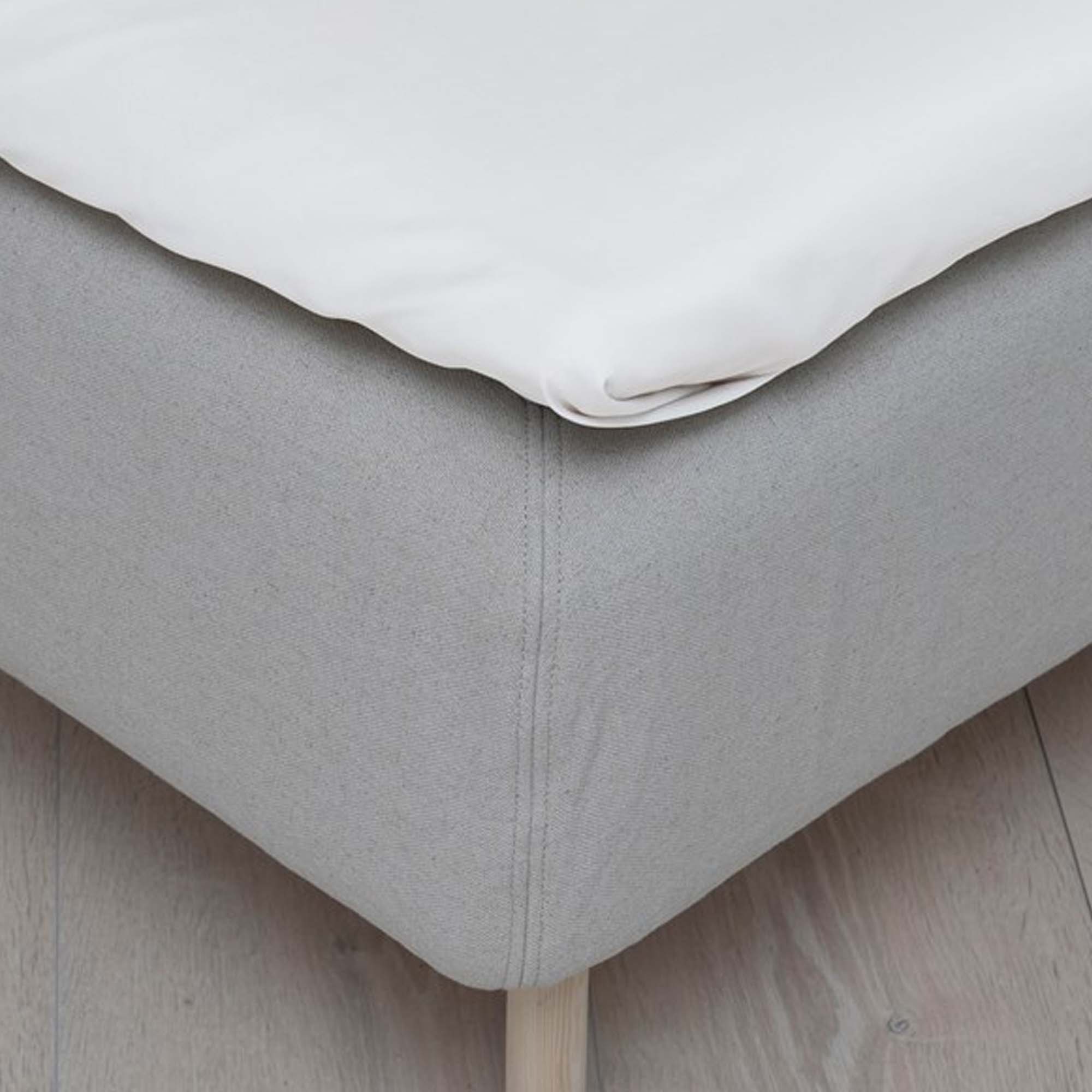 Høie Flatt Laken Sateng - 240x270 cm