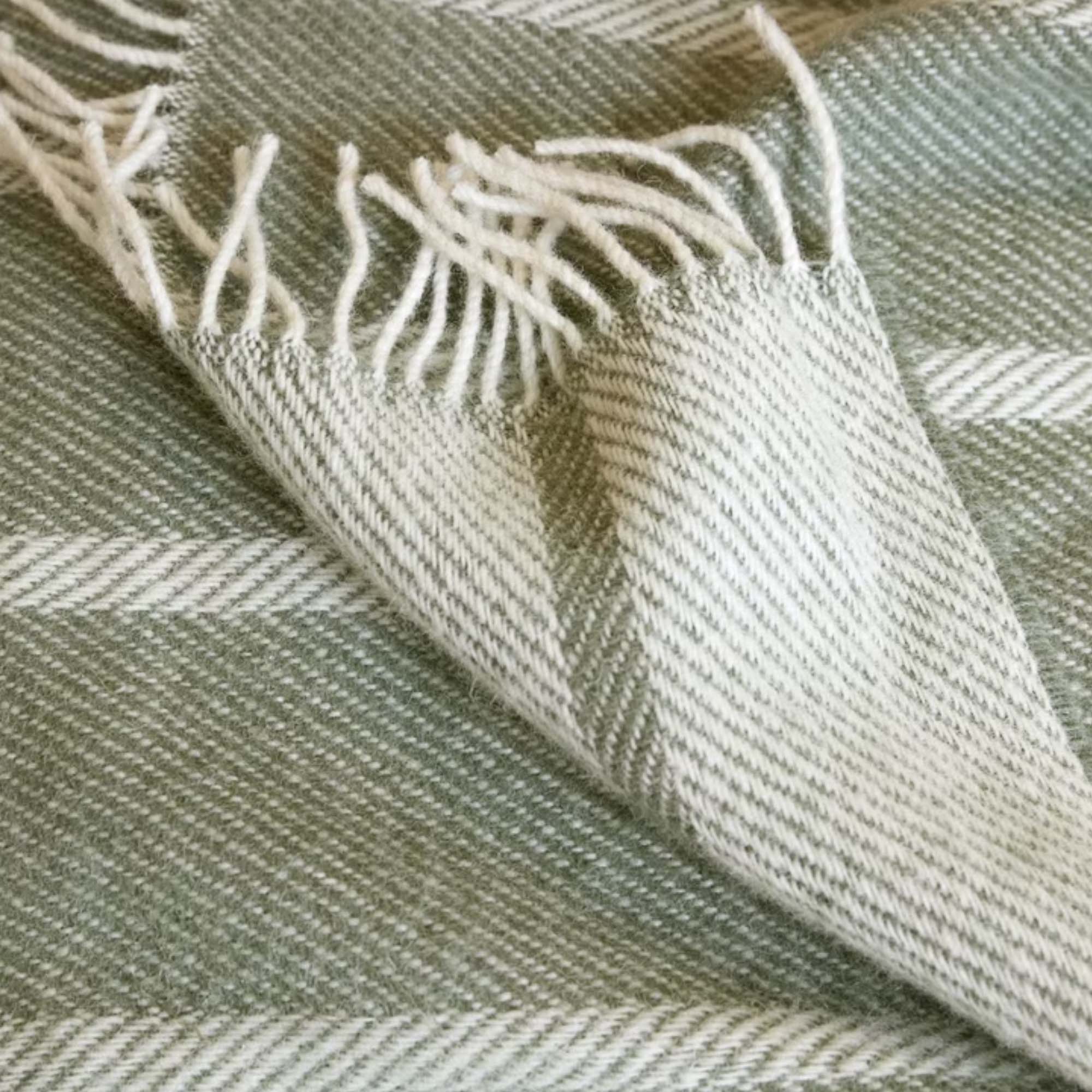 Høie Ullpledd Istiden 120x180cm