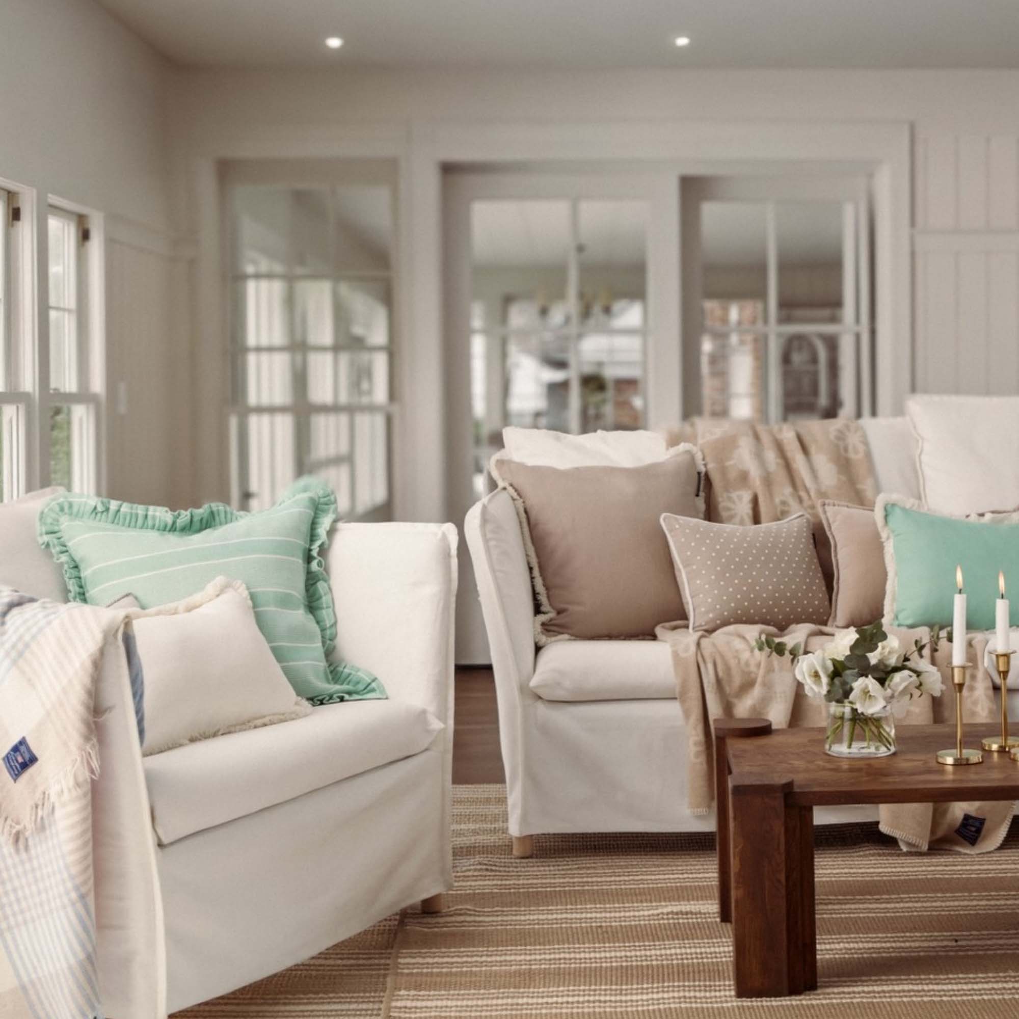 Lexington Pute 30x40cm Beige m/hvit dotter