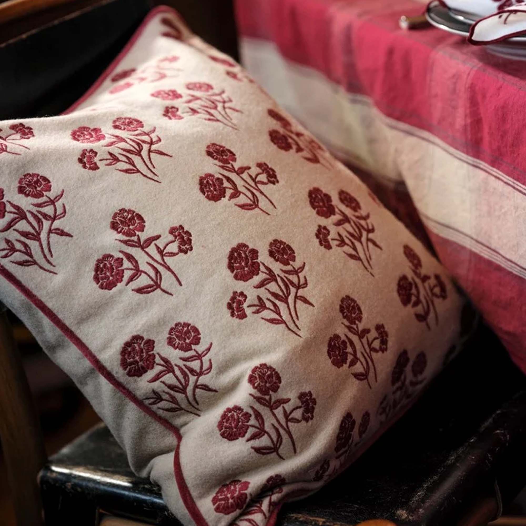 Lexington Putetrekk 50x50cm Broderte Blomster