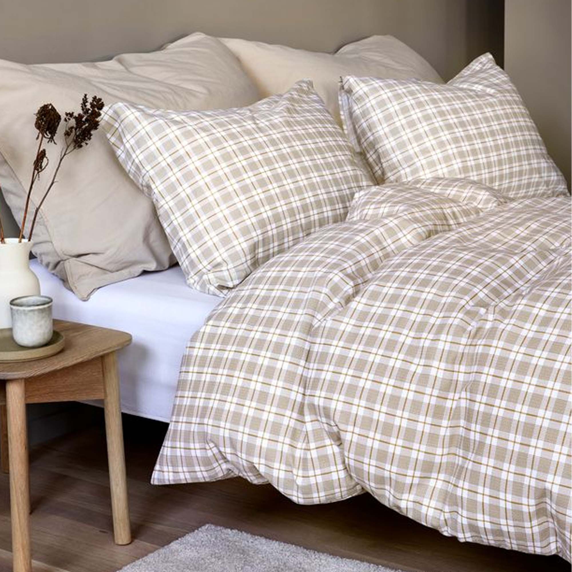 Høie Sengesett Krepp Kyrre Beige