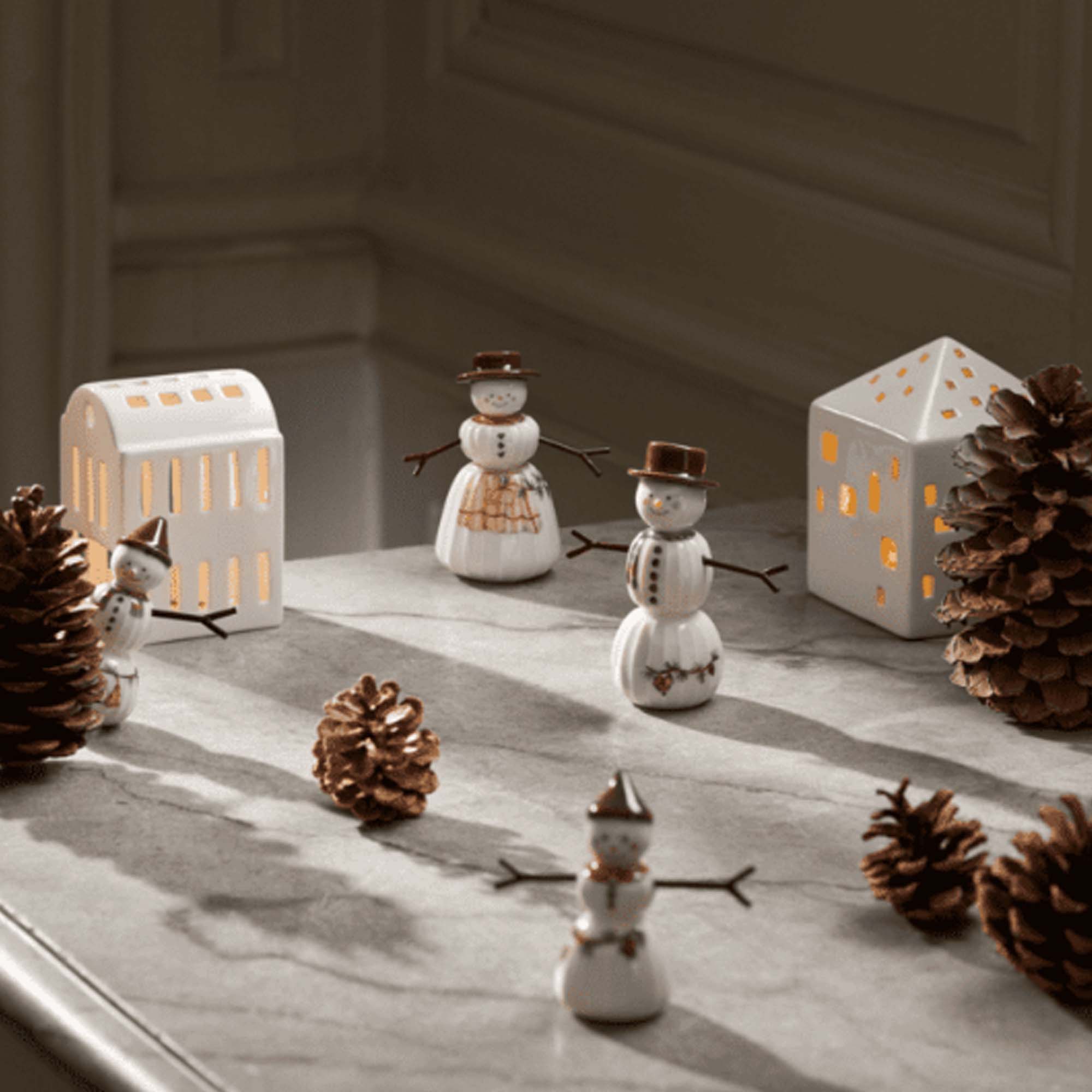 Hammershøi Snøjente Stående