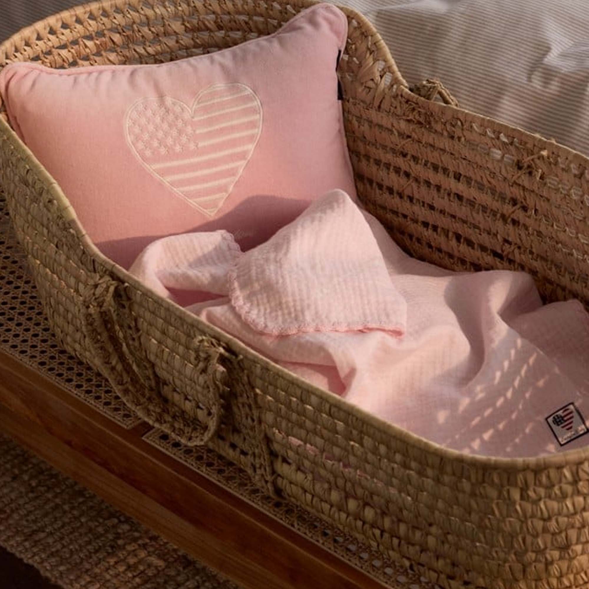 Lexington Barnepute 30x40cm Lys Rosa m/Hjerte