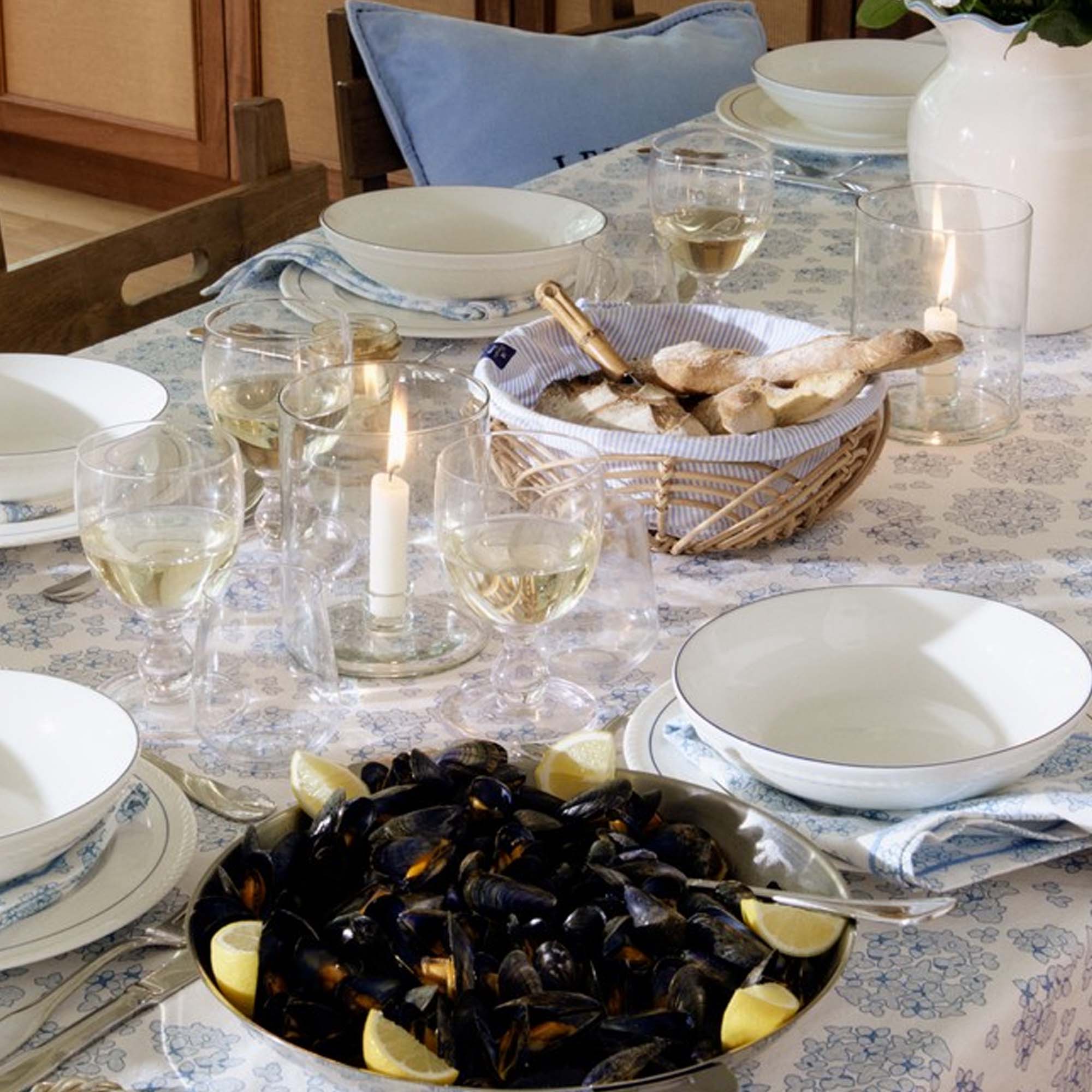 Lexington Duk 180x180cm Lys Blå Blomstret/Hvit