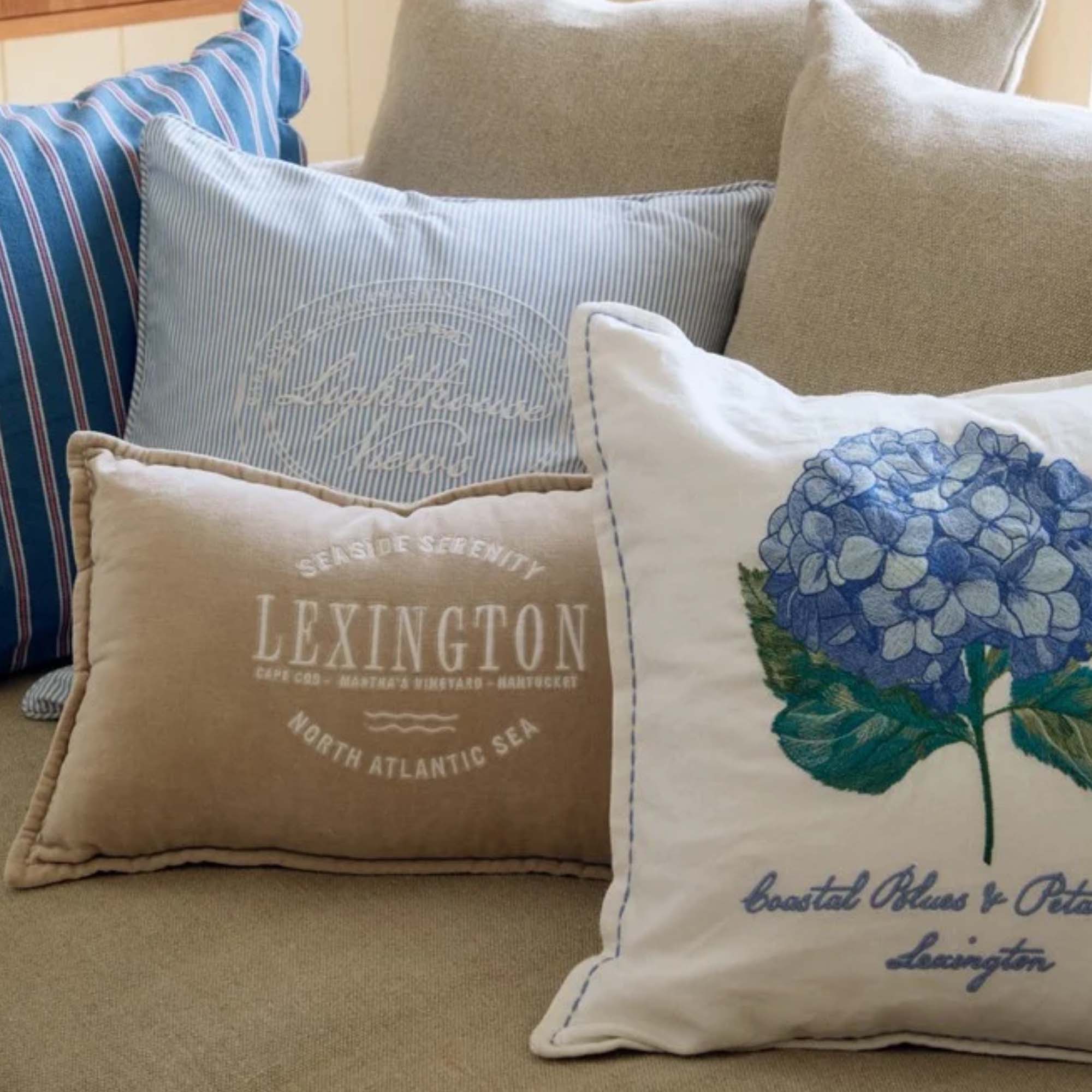 Lexington Putetrekk Brodert Blå Hortensia 50x50cm