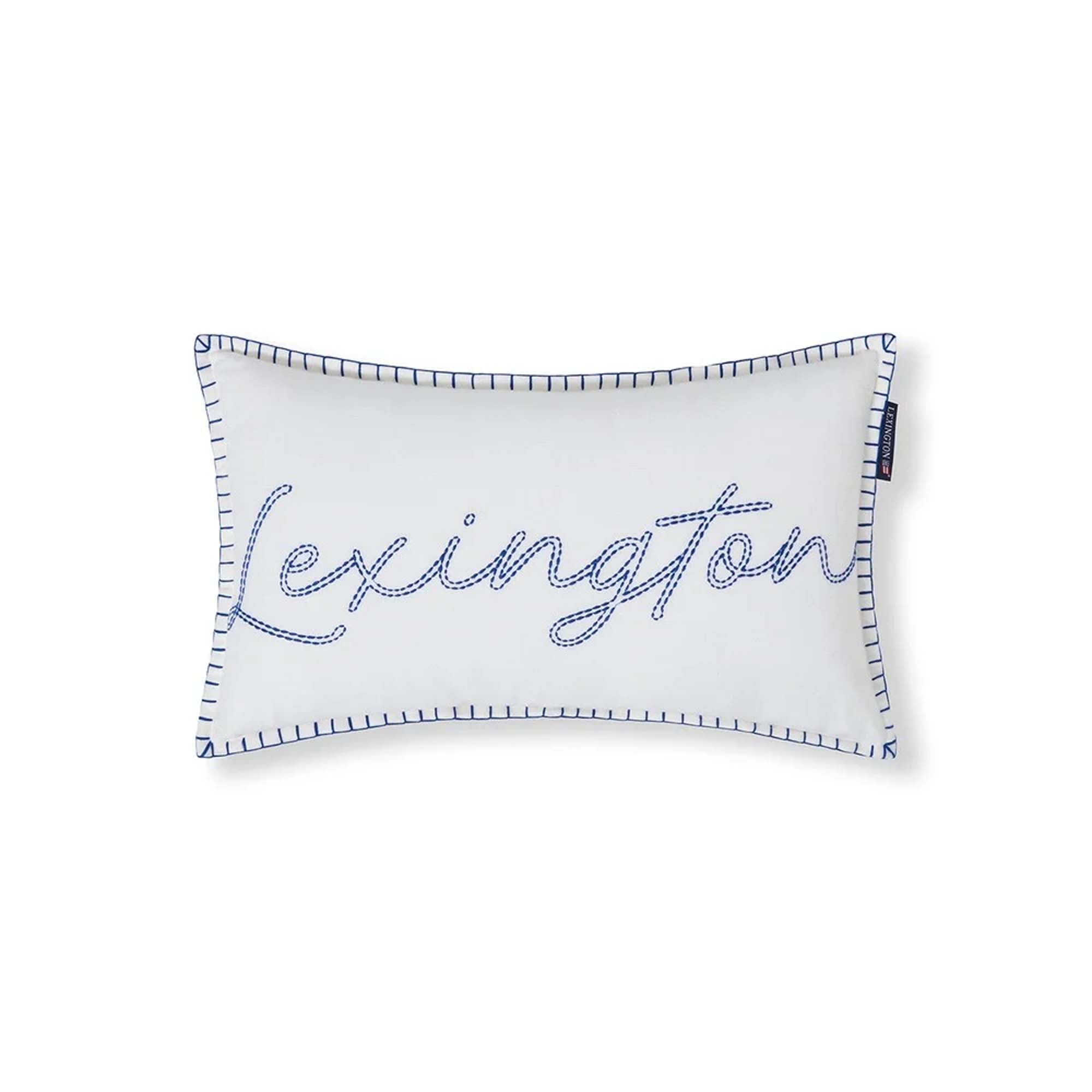 Lexington Pute 50x30cm Hvit m/Blå tekst Lexington